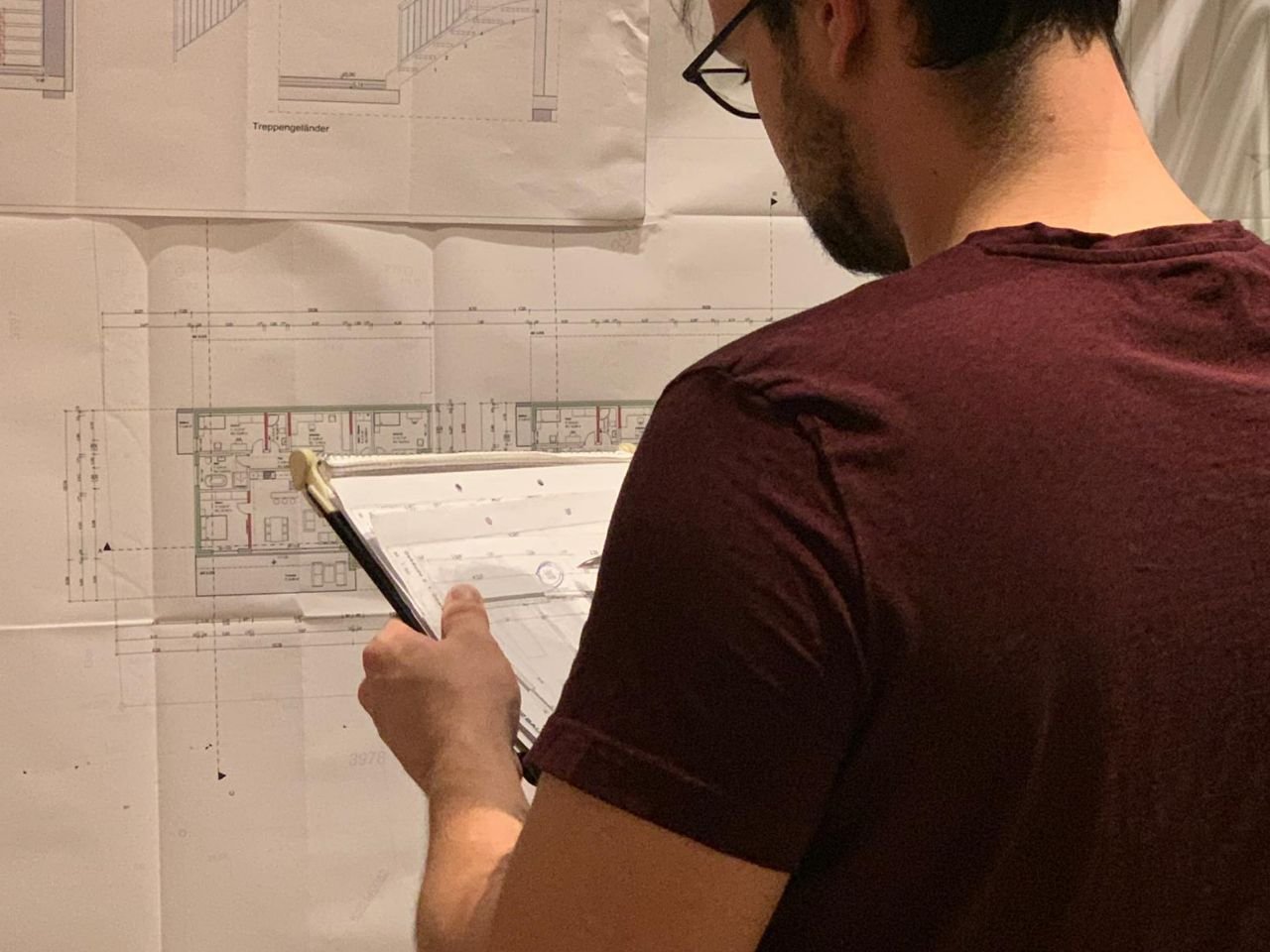 IKE-O-Pad® im praktischen Einsatz bei der Arbeit mit technischen Plänen